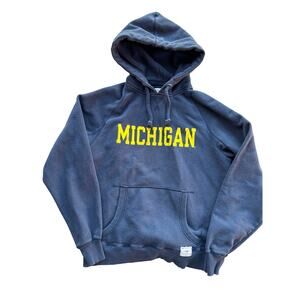Vintage Style NCAA Michigan Wolverines L Navy Blue Champion Hoodie